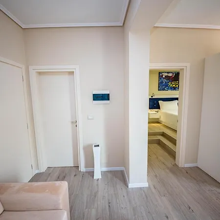 Abiori Apartment *