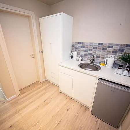 Abiori Apartment *
